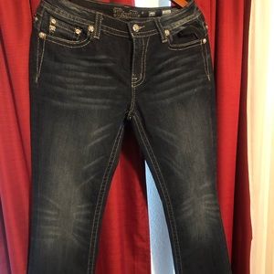 Women’s Miss Me Jeans Size 31 Mid Rise Slim Boot